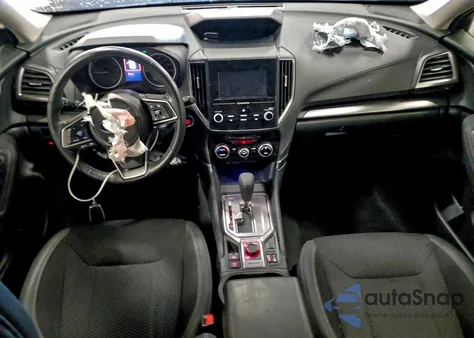 2024 Subaru Forester Premium z USA, uszkodzony, nr VIN JF2SKADC1RH403188